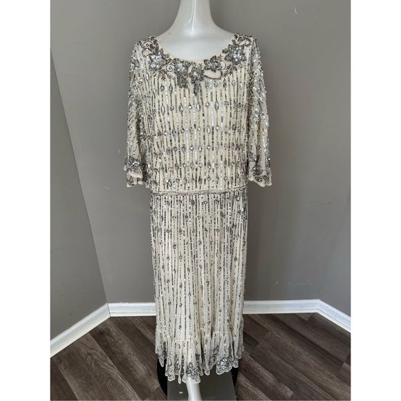 MAC DUGGAL SEQUIN FLOUNCE SLEEVE MIDI DRESS - Picture 10 of 12